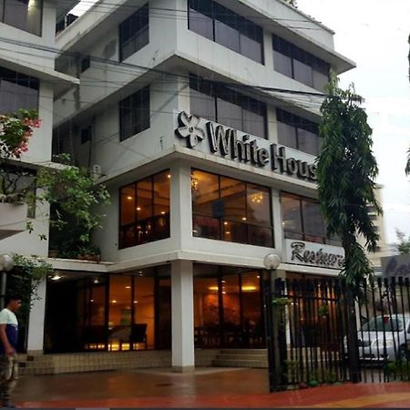 White House Hotel - City Center Dhaka Exterior photo