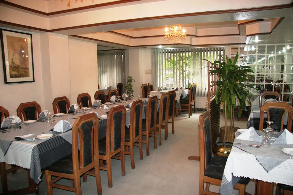 White House Hotel - City Center Dhaka Exterior photo